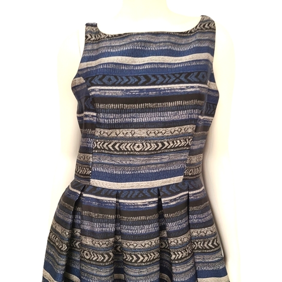 BB Dakota Kinley Dress size 8 - Picture 8 of 9